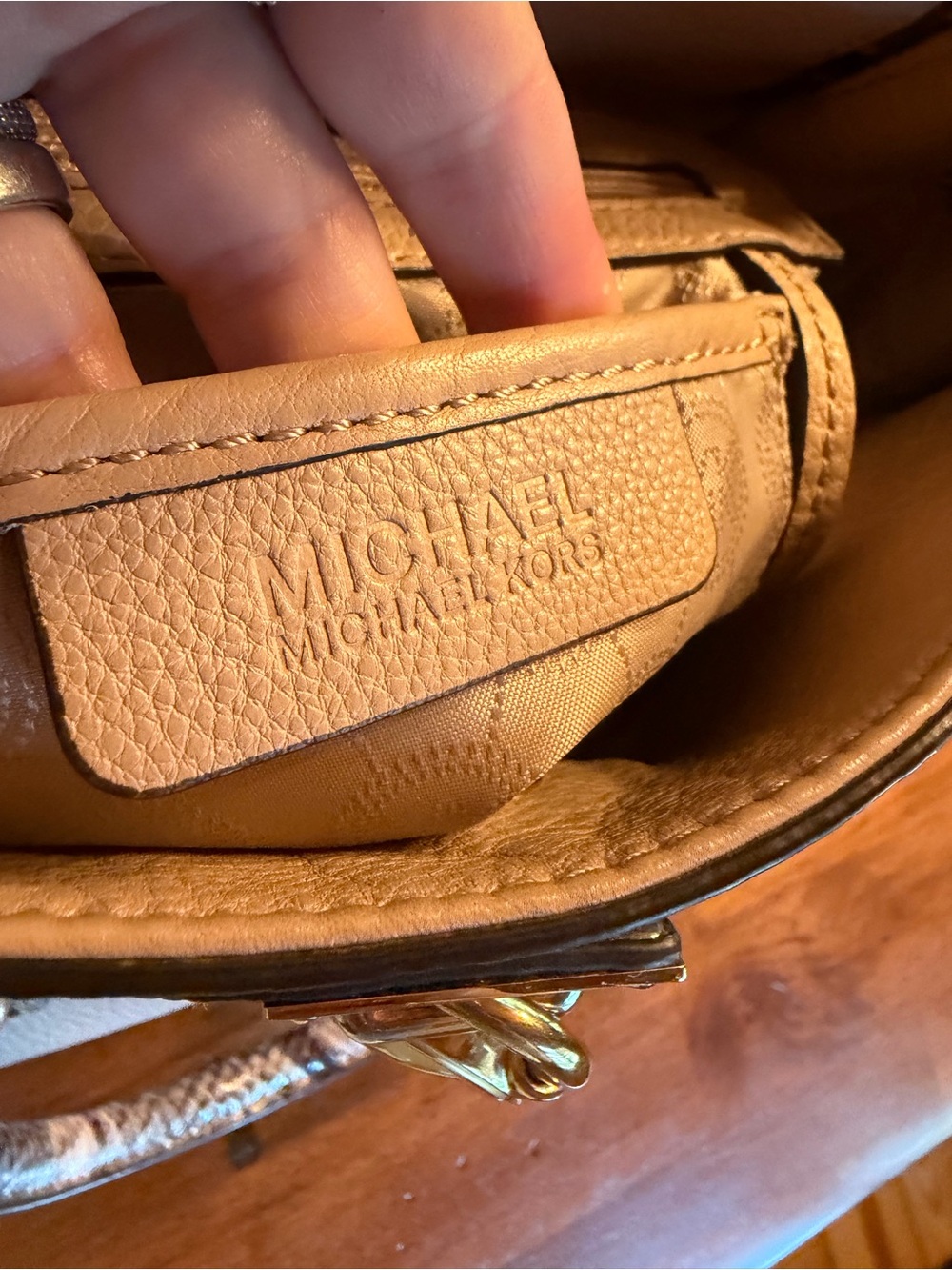 Michael Kors MK EUC Cream Hamilton Satchel with Exotic Snake-Print Trim Gold HW - Picture 10 of 11